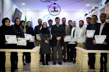 اهدای گواهینامه های وزارت علوم به برتران نخستین دوره حقوق رمز ارزها در ایران